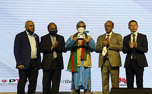 পরীক্ষামূলক পর্যায়ে দেশে ‘চালু হলো’ ৫জি সেবা