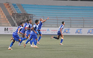 ৮ গোলের ম্যাচে শেখ রাসেলের জয়
