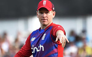মর্গ্যানকে হারিয়ে আরও বিপদে ইংল্যান্ড