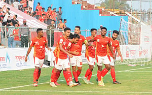রবিনিয়োর গোলে স্বস্তির জয় কিংসের