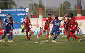 সুযোগ নষ্ট করে মুক্তিযোদ্ধা সংসদের সঙ্গে শেখ রাসেলের ড্র