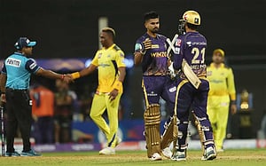 আইপিএল শুরুর ম্যাচে কলকাতার জয়
