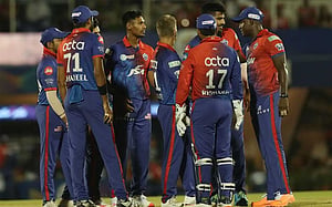 খরা কাটিয়ে মুস্তাফিজের ১ উইকেট