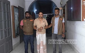 কিশোরী ফুটবলারকে ধর্ষণচেষ্টা মামলার তদন্ত কর্মকর্তা প্রত্যাহার