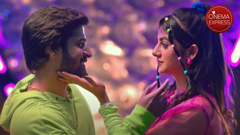'Awesome Feelu' song from Varunan out