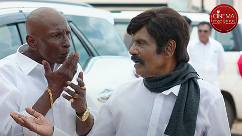 Otha Votu Muthaiya Trailer: This Goundamani starrer satirises current political incidents