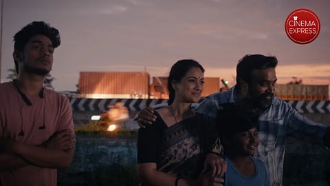 Second single, 'Aachaley' from Sasikumar-Simran's Tourist Family out 
