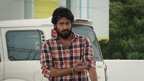 Diesel director Shanmugam Muthusamy slams reviewers who thrive with "vengeance and deceit"