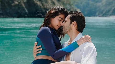 Hai Jawani Toh Ishq Hona Hai makers share new poster