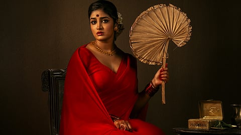 Introducing Dimple Hayathi as the fiery Mandaram from Bhogi