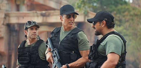 Welcome To The Jungle teaser hints at Tropic Thunder-like spoof comedy