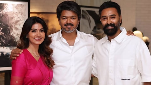 Prasanna and Sneha meet Vijay; she wishes him success as CM