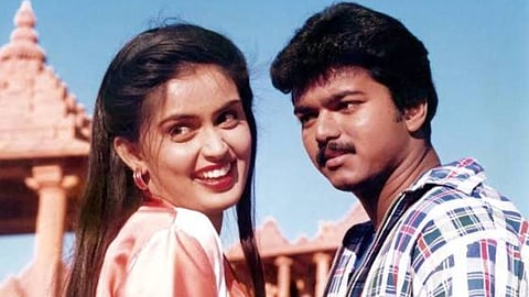 Vijay as vengeful lover: On Priyamudan  and its parallels with Shah Rukh Khan's Darr