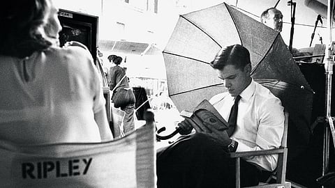 Matt Damon reads Odyssey on The Talented Mr Ripley set; photograph goes viral