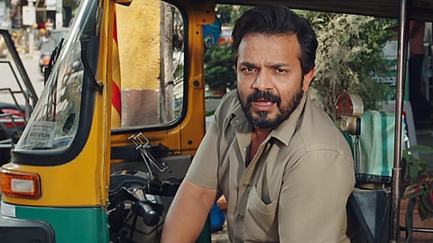 Vijay Raghavendra turns 'Auto Raja' for Nagu Nagutha