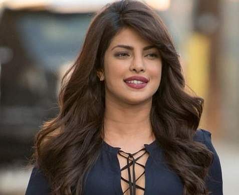 Priyanka keen to collaborate with Rihanna