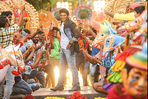 Anjaniputra: For Puneeth Rajkumar's fans, by a fan