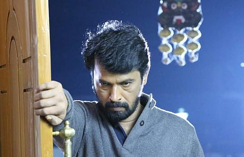 Cheran's next to have three heroines