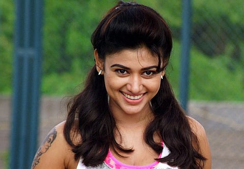 Oviya's Ganesa Meendum Sandhipom nears completion 