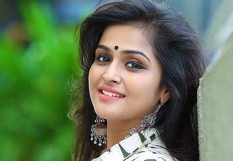 Remya Nambeesan joins the cast of Rio-Badri project