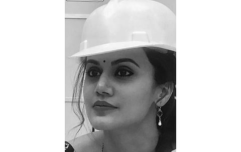  Taapsee Pannu wraps up shoot for Mission Mangal