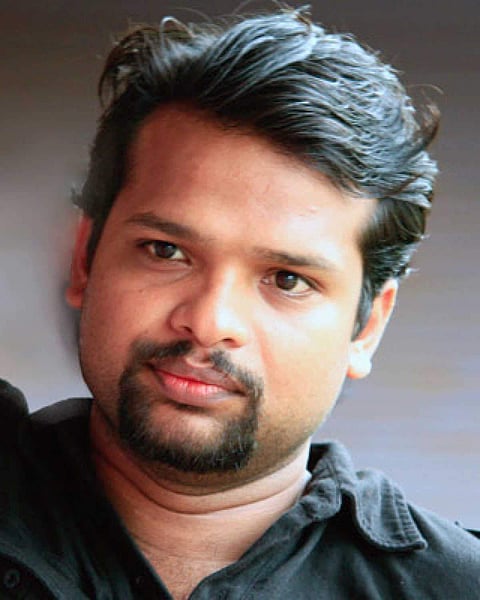 Sufiyum Sujatayum director Naranipuzha Shanavas passes away