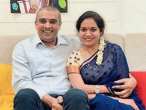 Singer Sunitha gets engaged to businessman Ram Veerapaneni