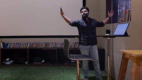 Karthik Dial Seytha Yenn short film review: Gautam Menon's 96 in a phone call 
