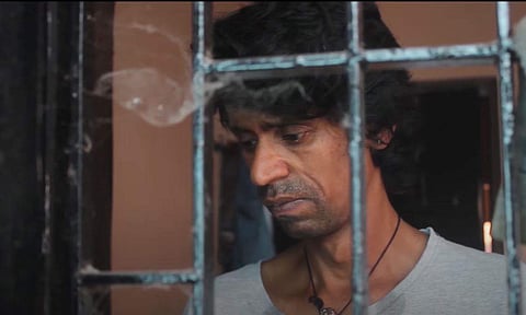 A still from Varanda Vizhigal