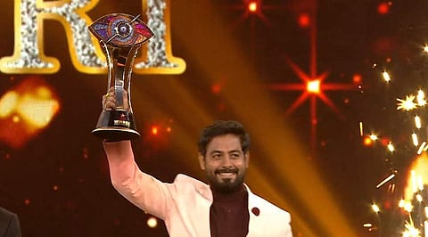 Aari is the winner of the season 4 of Bigg Boss Tamil. Here are a few highlights from the grand finale