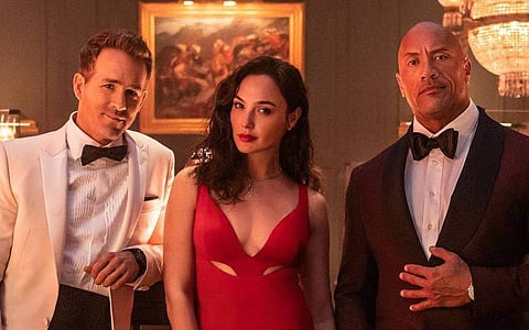 Red Notice Movie Review: Great cast, but that's it really