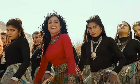 Kannilu Kannilu song from Manju Warrier's Ayisha out