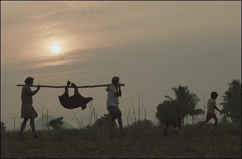 Seththumaan Review