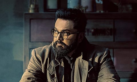 Sarath Kumar's look from Mazhai Pidikatha Manithan out
