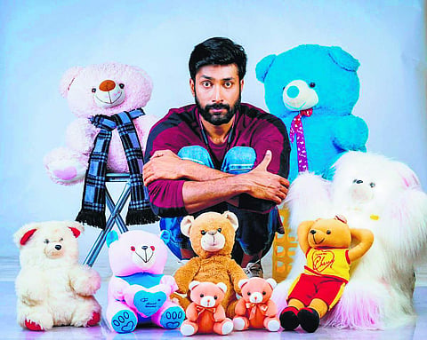 Nodi Swami Ivanu Irode Heege Movie Review: A black comedy that is neither funny nor inventive