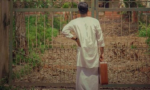 Aashiq Abu's Neelavelicham to release a day before  