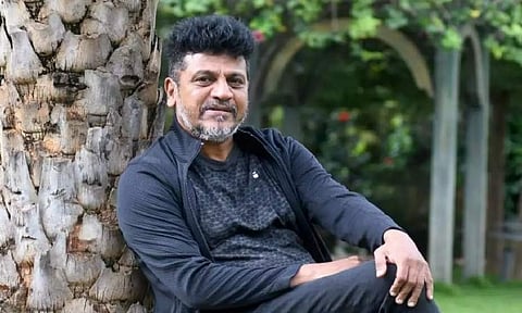 Shivarajkumar joins the sets of Bhairathi Ranagal