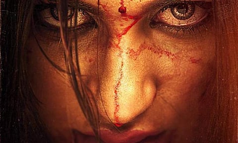 First look of Yashika Aanand and Prajin's Padikkaatha Pakkangal out 