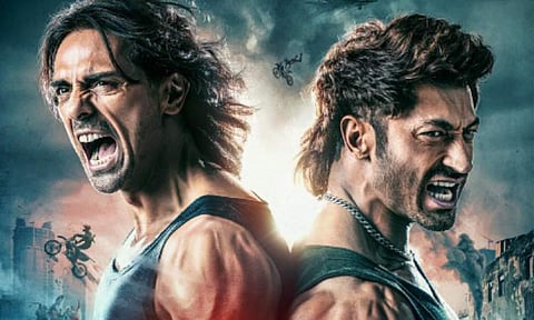 New poster of Crakk - Jeetega Toh Jiyegaa features Vidyut Jammwal and Arjun Rampal in action avatar