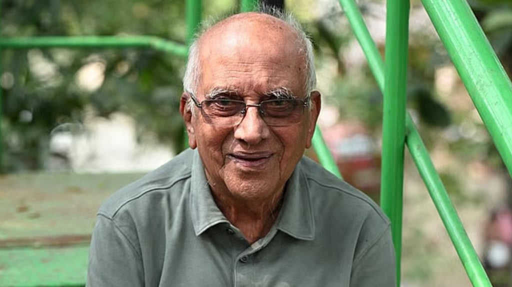 Michael Rao Khusbhu, Prabhu Deva condole Singeetham Srinivasa Rao