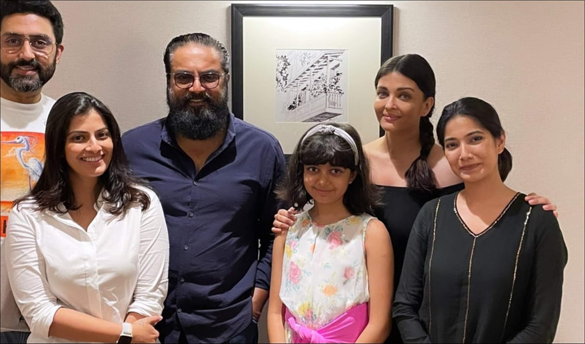 Varalaxmi Sarathkumar meets Aishwarya Rai, Abhishek Bachchan at ...
