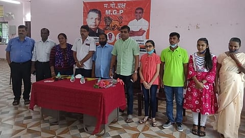 Meritorious students were felicitated in Pernemt, Goa