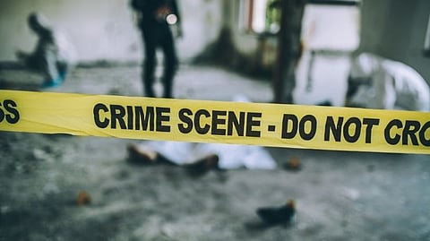 पत्नीच्या ब्वायफ्रेंडवर गोळीबार केला
