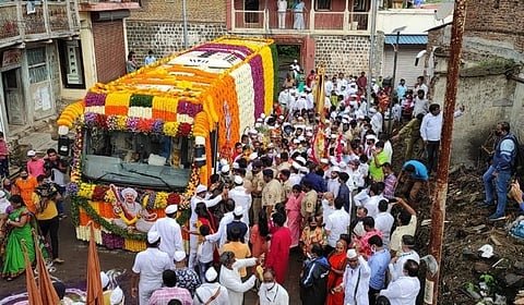 यंदाही लालपरीतूनच संत तुकाराम महाराजांच्या पादुकांचे पंढरपूरकडे प्रस्थान