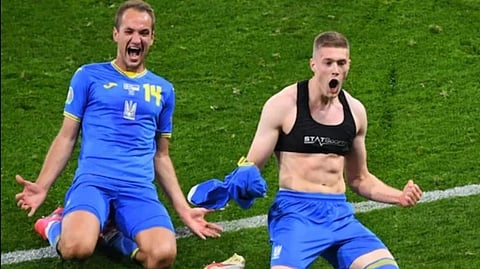 Dovbyk heads Ukraine into Euro 2020 quarter final