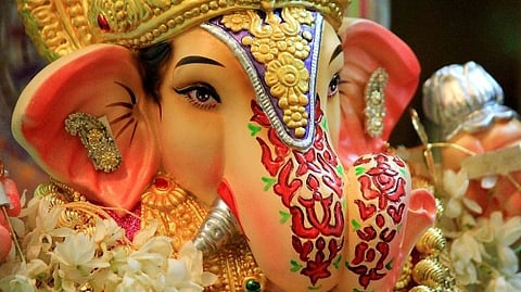 गणेशोत्सव साध्या पद्धतीने साजरा करा