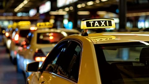 Taxi