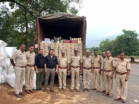 12 lakh liquor seized at Patradevi check post in Goa 