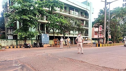 शहरात पोलिसांच्या बंदोबस्त 