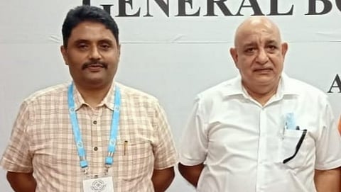 एनआरएआयचे सरचिटणीस ॲड. कन्वर सुलतान सिंग यांच्यासमवेत सचिव ॲड. विक्रम भांगले